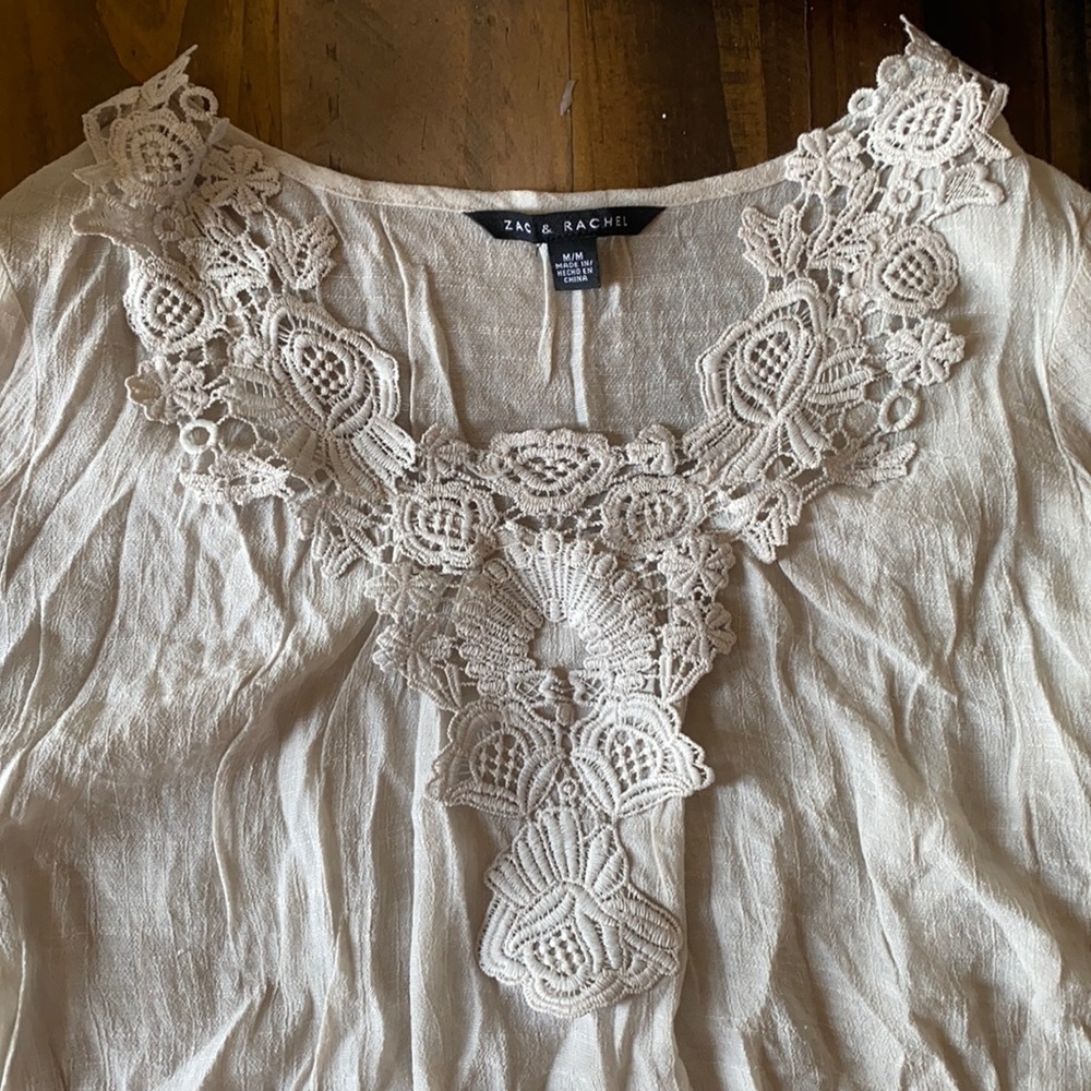 Zach & Rachel Gauze bell sleeve shirt